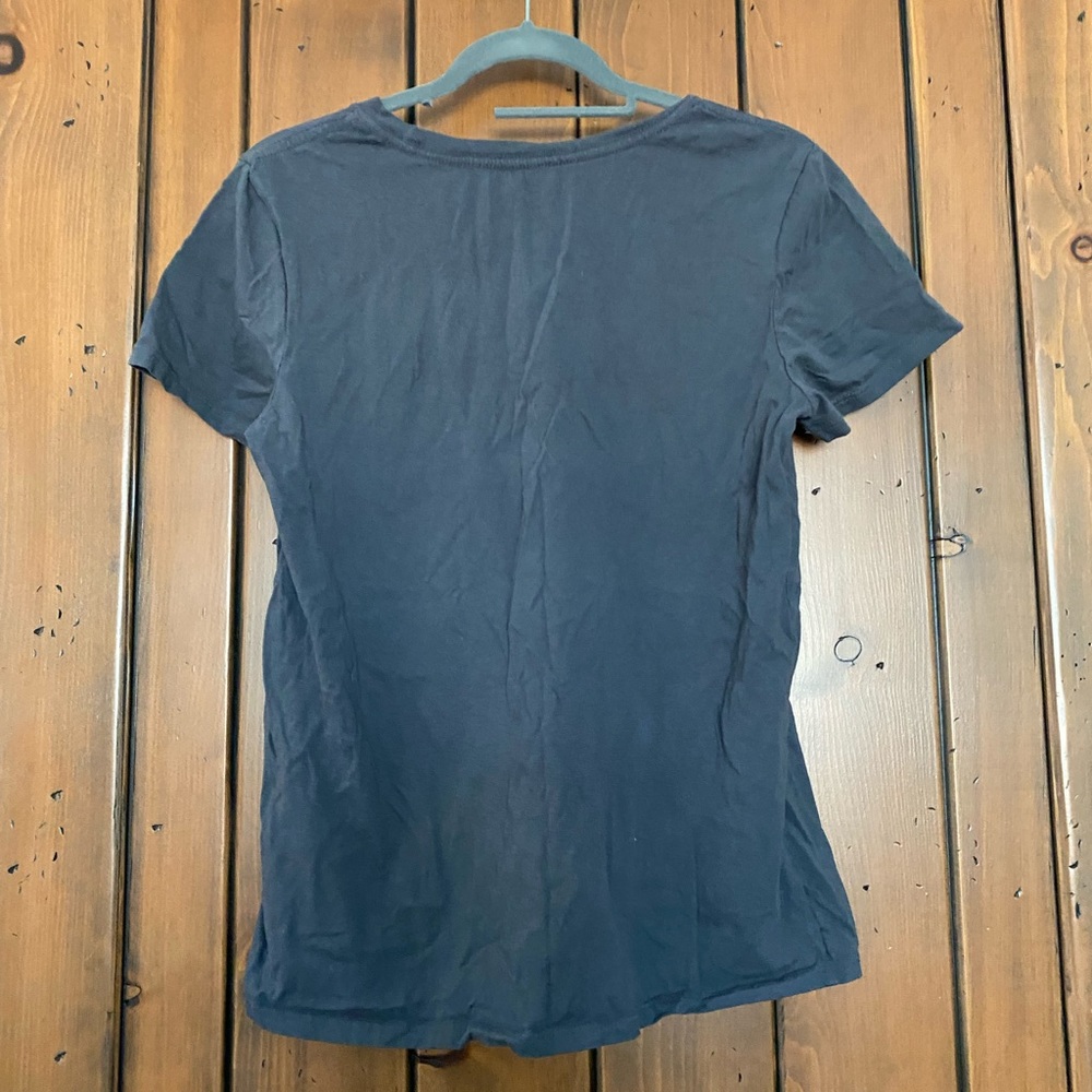 T shirt - Picture 2 of 3